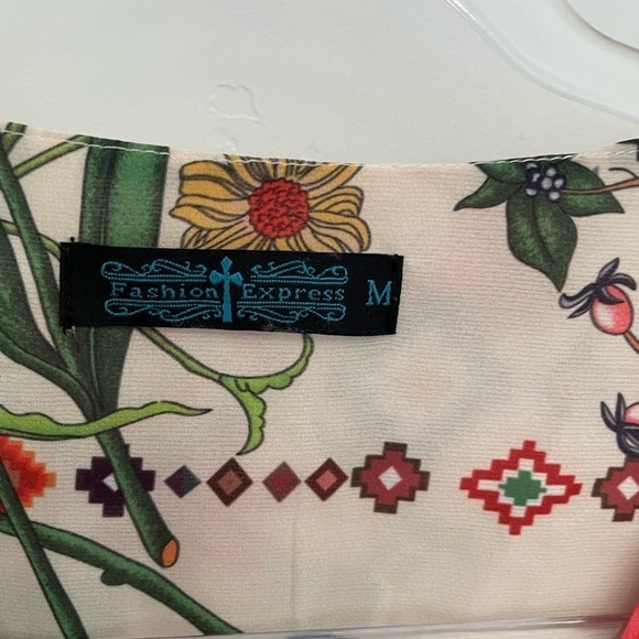 Floral Botanical Print Blouse animal print back long sleeve silky - Picture 4 of 7